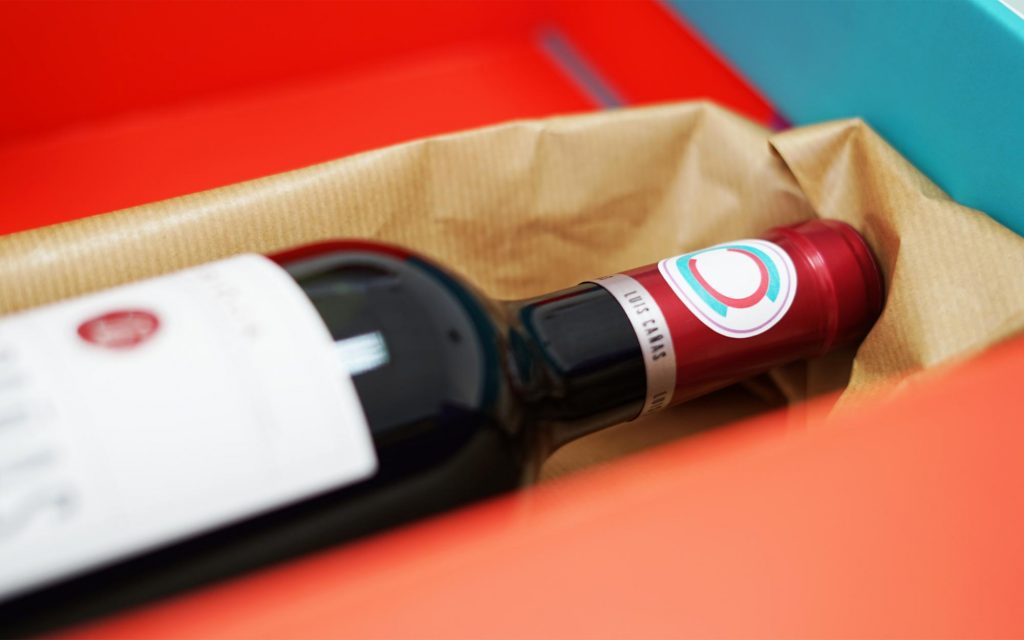 Detalle packaging vino Helvetia